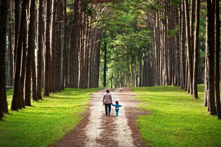 {UPDATED} 14 Family Vacation Tips You Need to Know