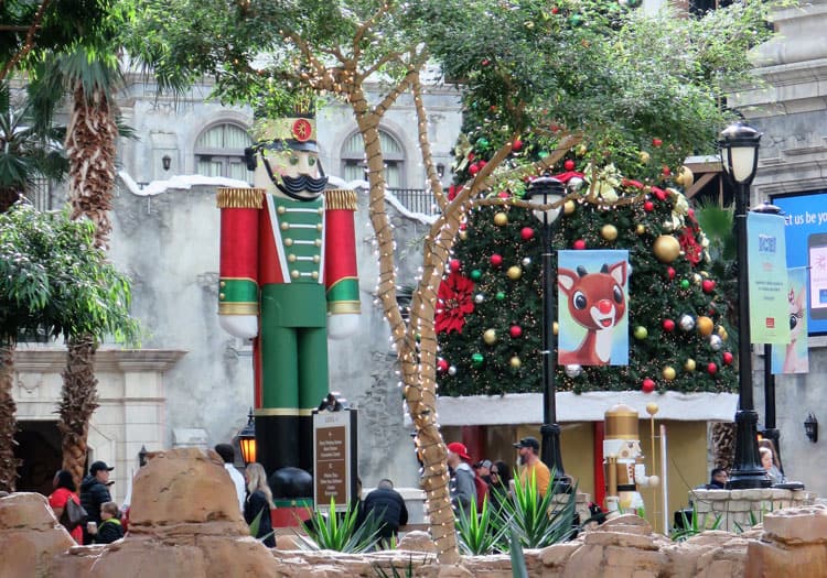 Hidden Gems Of Dallas: Best Places For Families 8 Gaylord Texan In Dallas, Texas