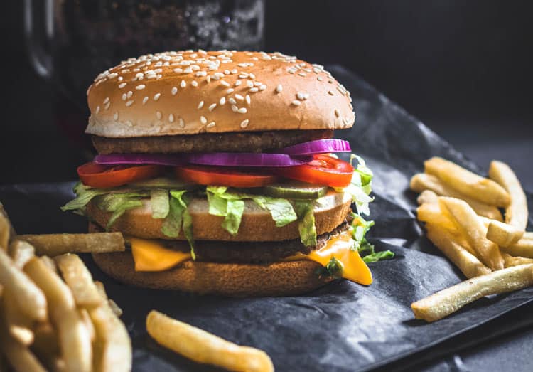 Hidden Gems Of Dallas: Best Places For Families 6 Hamburger And French Fries