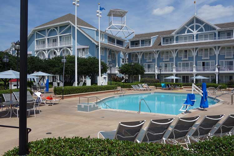 staying at epcot