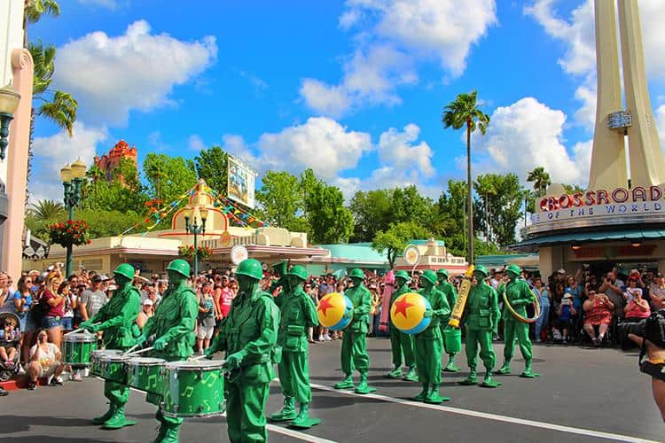 Best Days to Go to Disney World: Weekday vs. Weekend