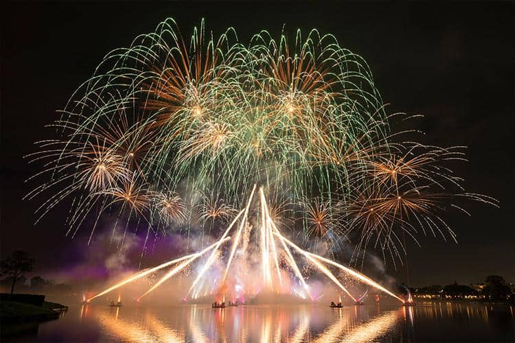 The Best Viewing Spots For Disney World Fireworks And Parades 5 Epcot: Luminous The Symphony Of Us Fireworks