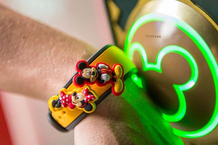 Información Esencial Sobre Las Magicbands Y 'Mi Experiencia Disney' Para Padres
