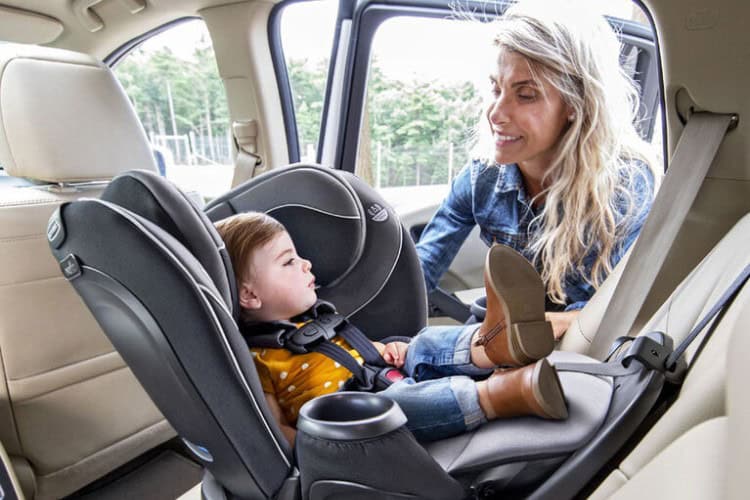 Evenflo Gold Revolve360 Extend All-in-One Rotational Car Seat