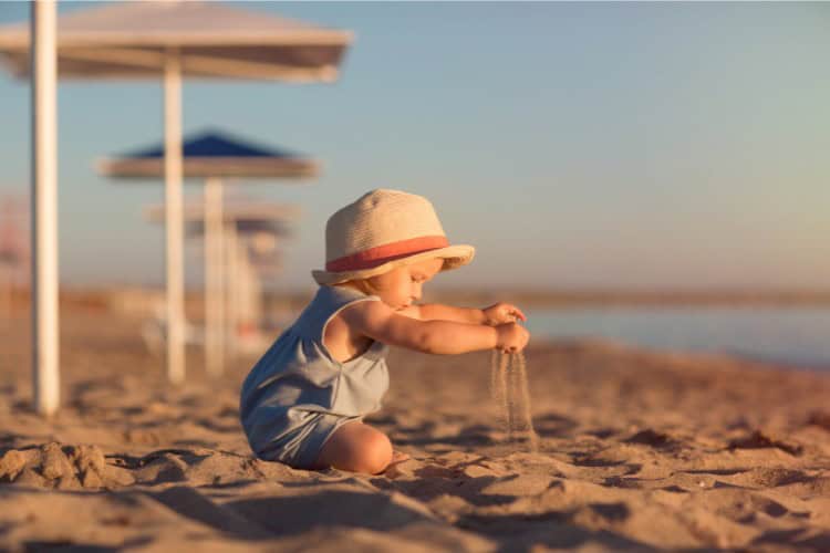 What to Look For in a Good Beach Chair for Kids