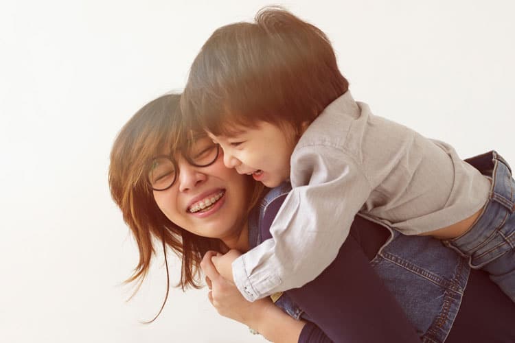 best gifts for the traveling mom