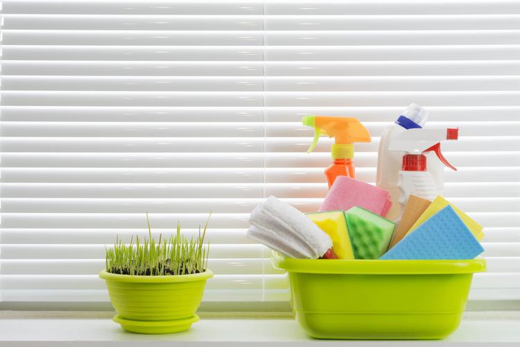 clean house with kids