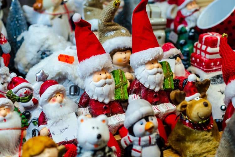 holidays decorating on a budget