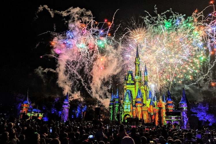 The Best Viewing Spots For Disney World Fireworks And Parades 1 Disney World Fireworks