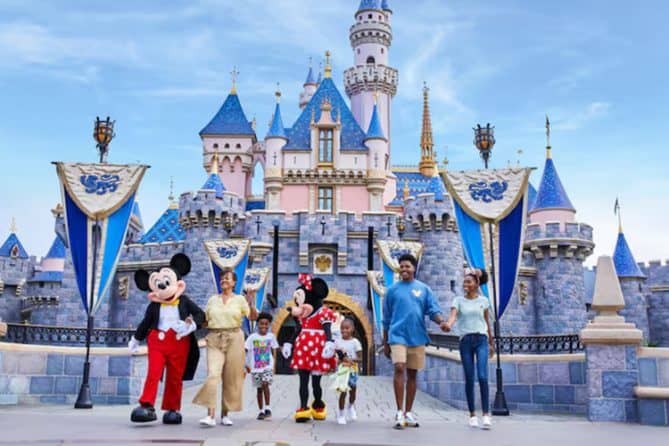 Viaje familiar a Disneyland