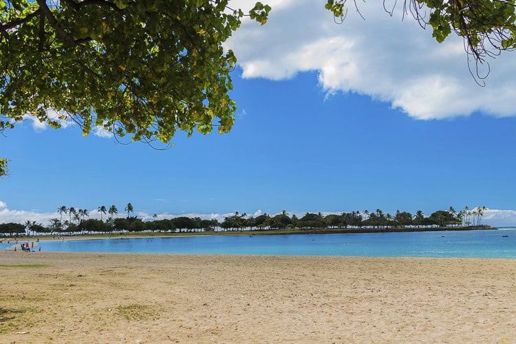 Baby-Safe Beaches In Oahu: Calm Waters And Shade Options
