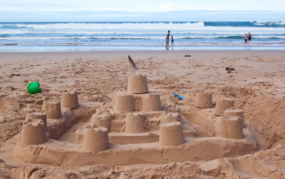 The Best Calm Ocean Entry Spots in Waikiki for Toddlers
